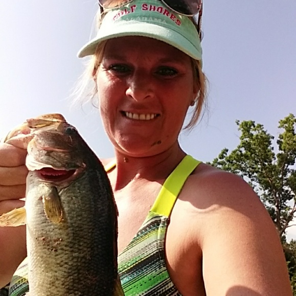 Meet your Posher, Pam - Picture 3 of 4